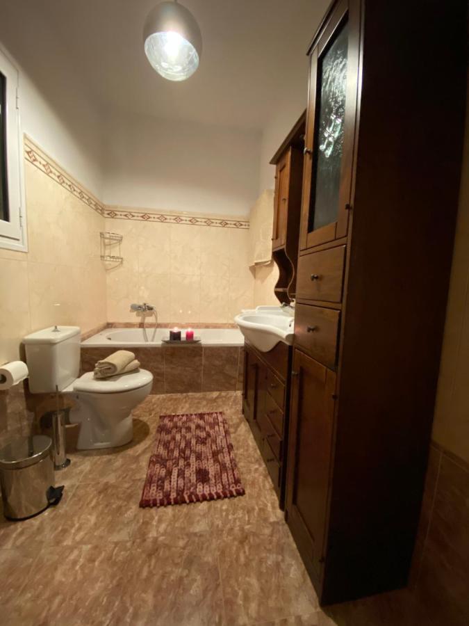 Appartamento Ivy House Modern Life Near Corfu Town Kontokali Esterno foto