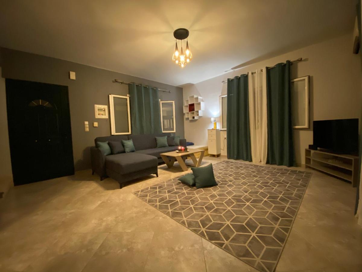 Appartamento Ivy House Modern Life Near Corfu Town Kontokali Esterno foto