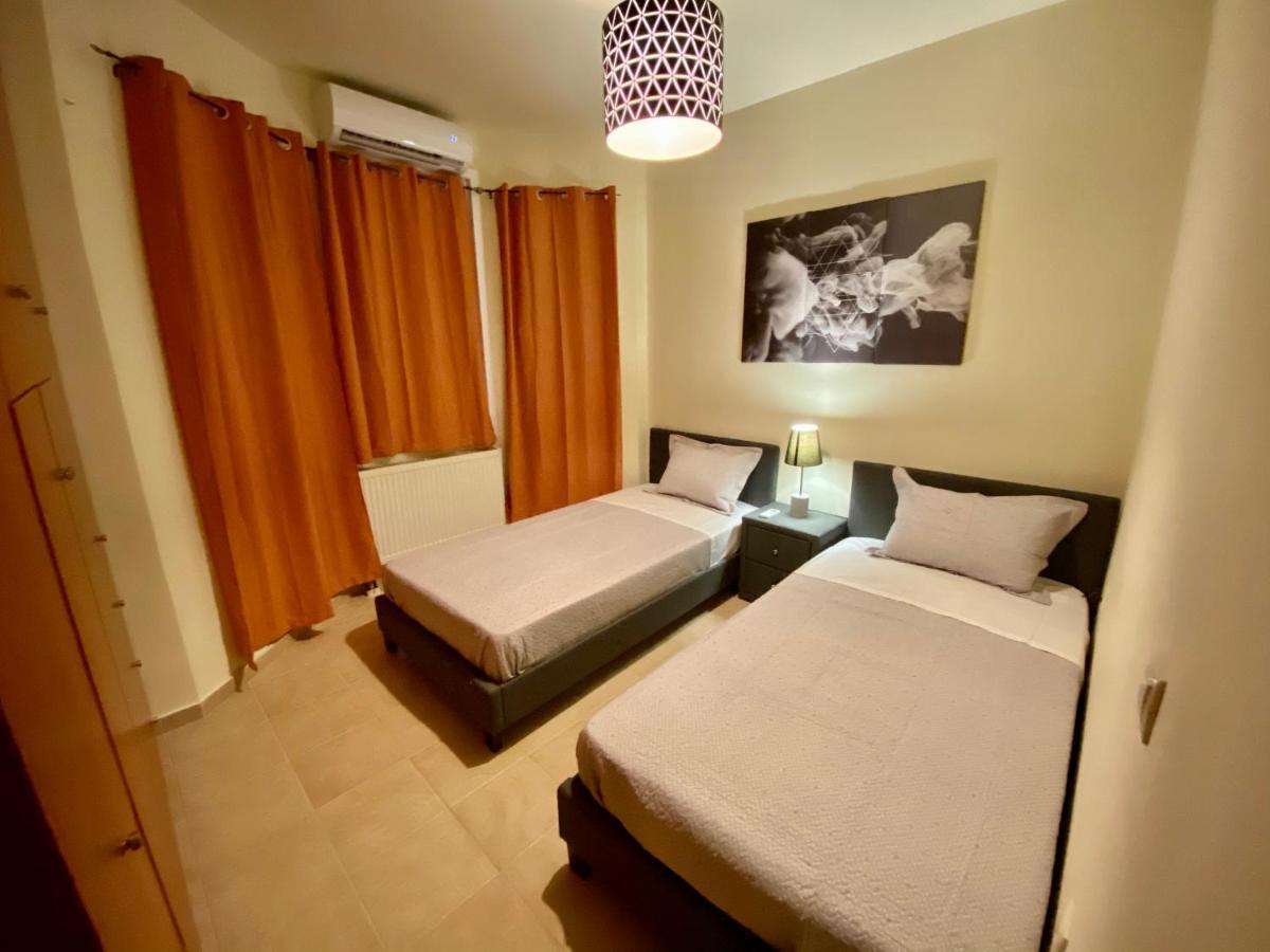 Appartamento Ivy House Modern Life Near Corfu Town Kontokali Esterno foto