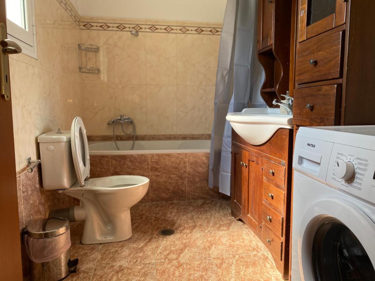 Appartamento Ivy House Modern Life Near Corfu Town Kontokali Esterno foto